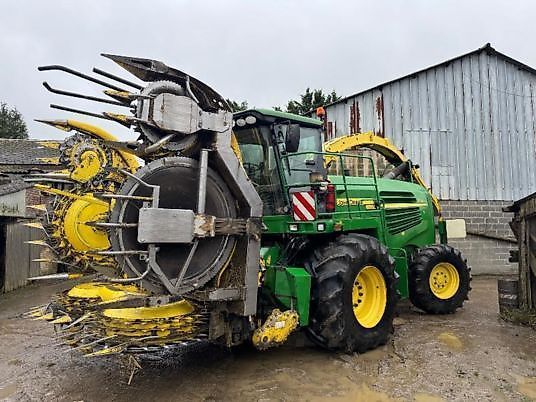 E-FARM: John Deere 7750 i - Cosechadora de forraje autopropulsada - id YKGVKFN - 59.900 € - Año: 2011 - Horas: 3360,Francia