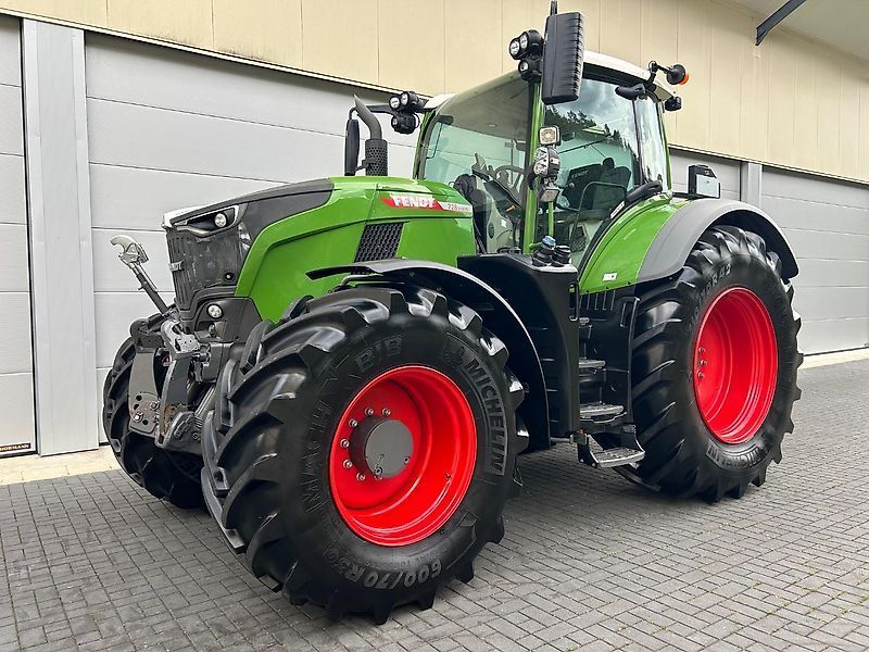 E-FARM: Fendt 728 Vario ProfiPlus - Trattore - id HYWHKNL - 224.500 € - Anno di costruzione: 2024 - Ore: 633,Potenza del motore: 303,Germania