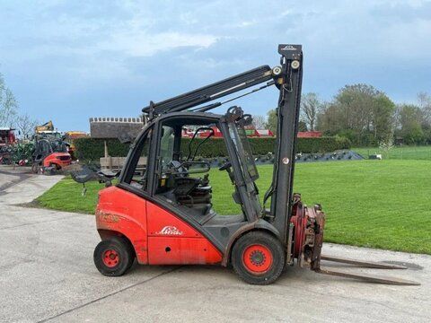 E-FARM: Linde h35t lpg h35t lpg heftruck - Carretilla elevadora - id YPVVXDJ - 7000 € - Año: 2003 - Horas: 11.300,Países Bajos