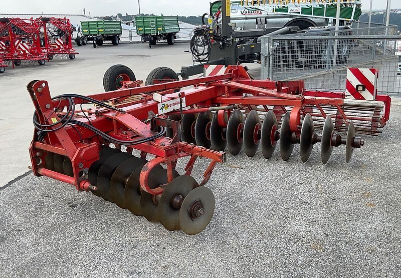 E-FARM: Kverneland v2/290-27 - Tallerkenharver og skiveharve - id XMBQZSA - 3.442 € - Produktionsår: 1998 - Østrig