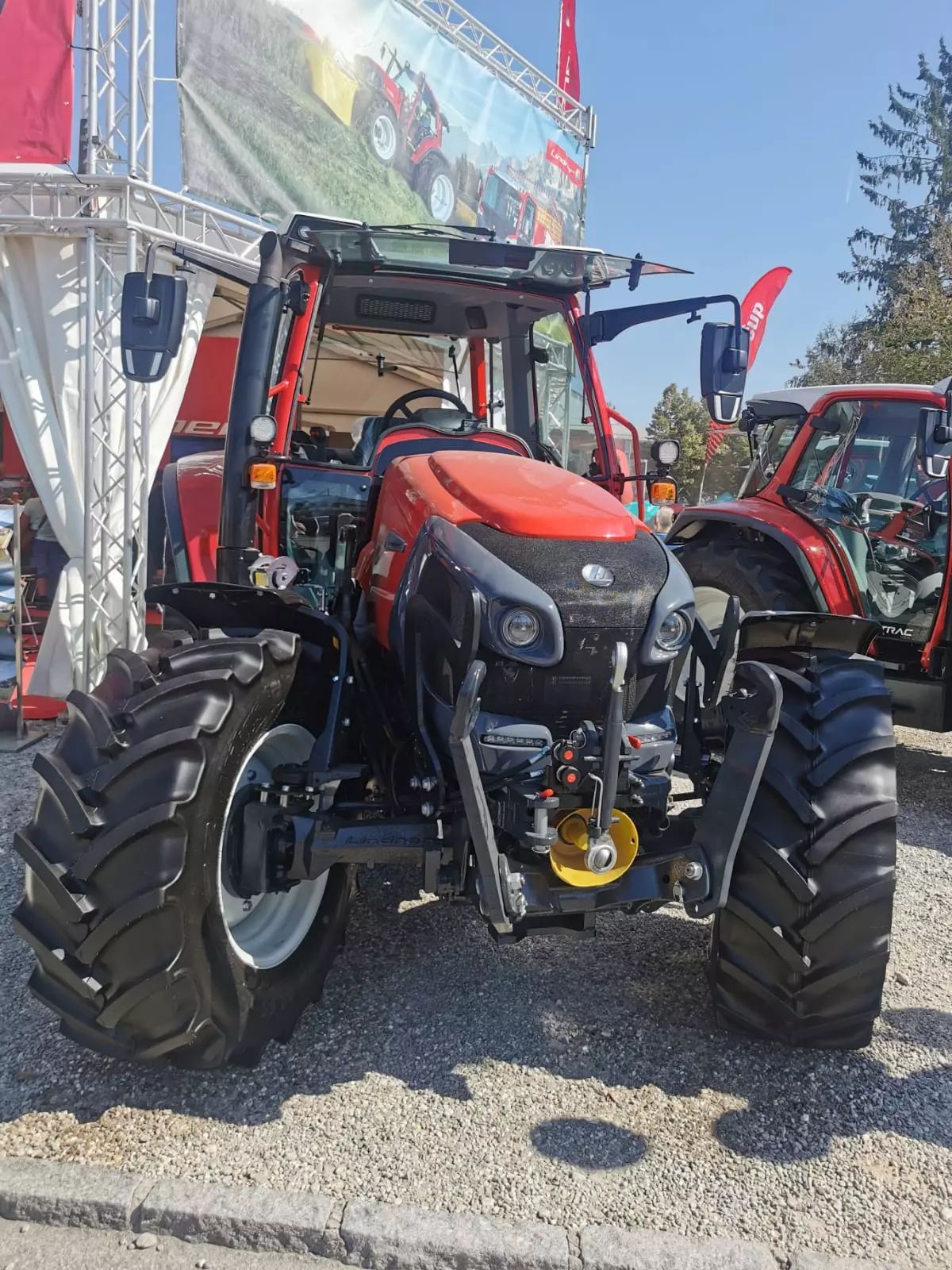 Lindner Lintrac 80 Traktor 105.750 €
