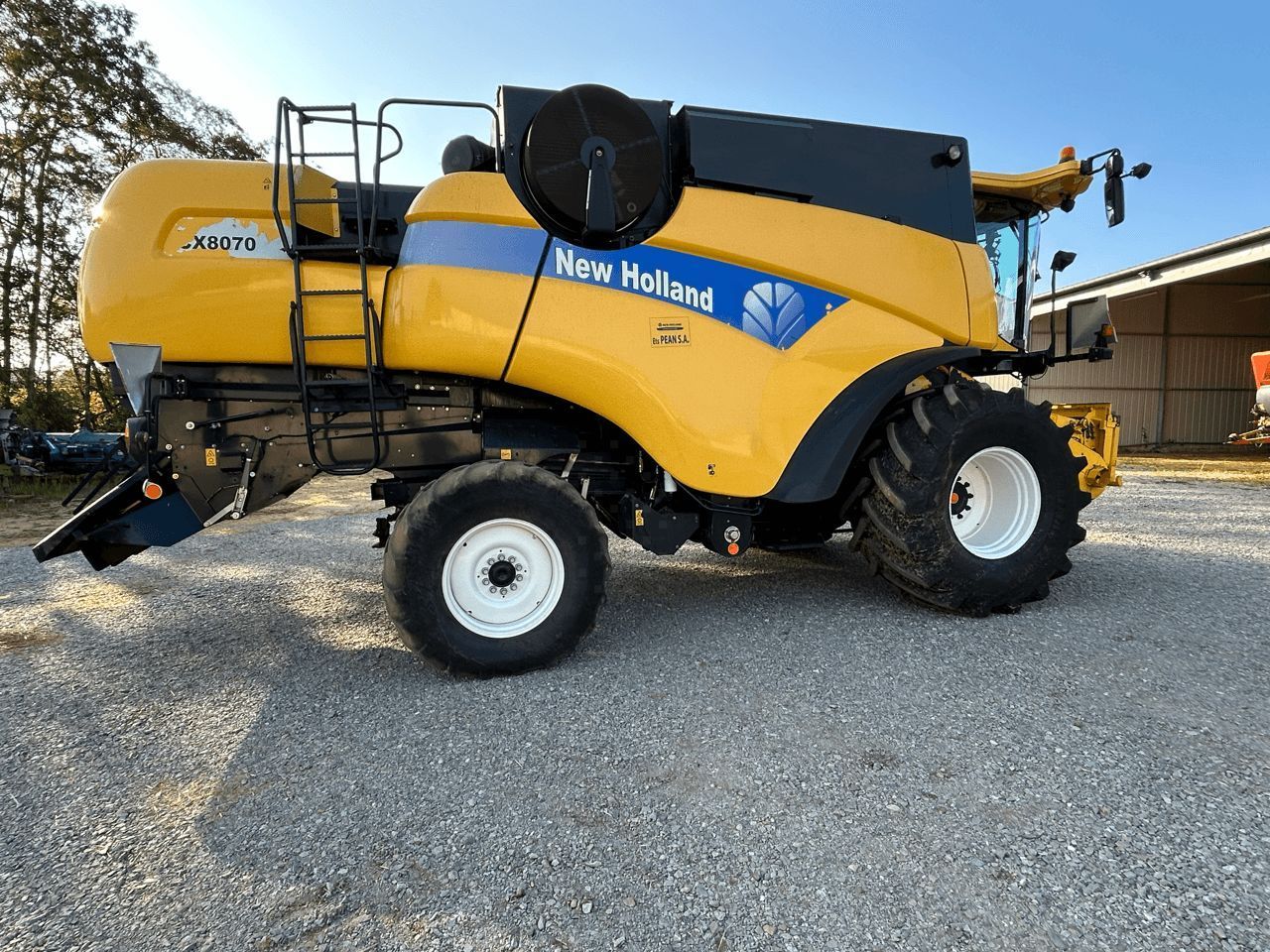 E-FARM: New Holland CX 8070 - Mähdrescher - id WBE1GEE - 92.000