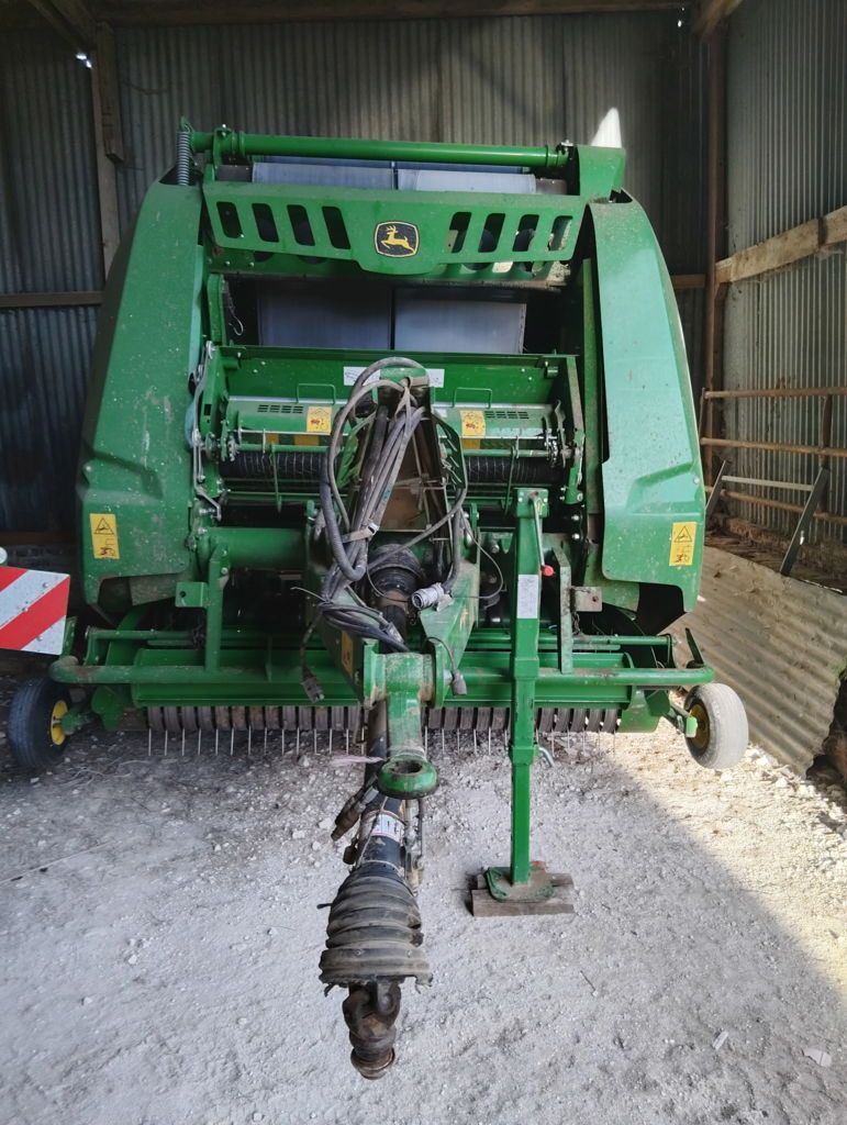 John Deere V461R Presă de balotat 25.000 EUR