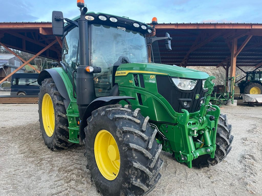 John Deere 6R 120 Traktor 110 000 €