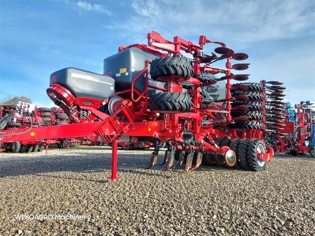 HORSCH Focus 6 TD Siewnik rzędowy/agregat uprawowo-siewny 113 699 €