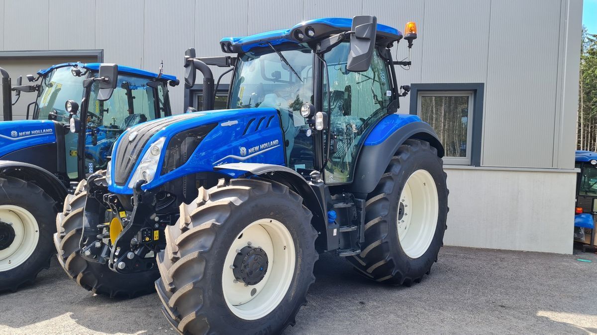 E-FARM: New Holland T5.110 - Traktor - id CFIBEC2 - 95.750 € - Baujahr: 2025 - Abgelesene Motorstunden: 5,Motorleistung (PS): 110,Österreich