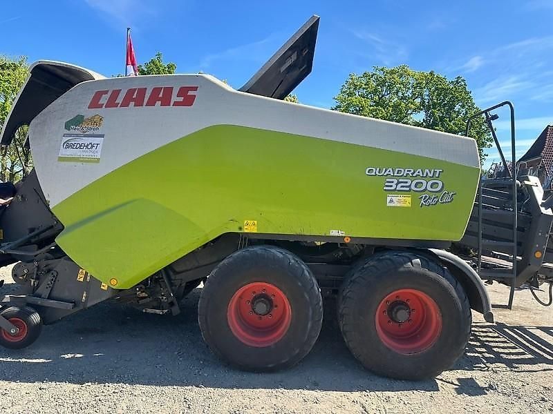 Claas quadrant 3200 roto cut Presse à balles 34 000 €