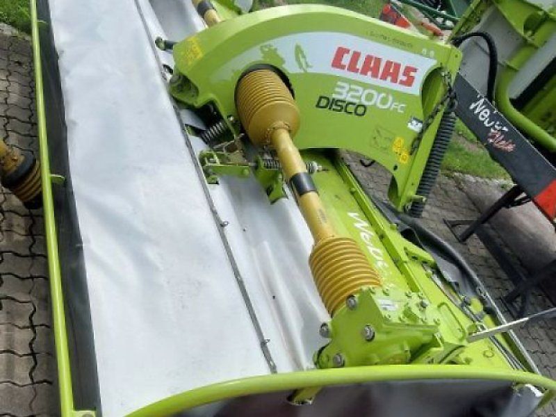 E-FARM: Claas Disco 3200 FC Profil - Mähwerk - id KF1C7F7 - 9.900 € - Baujahr: 2016 - Deutschland