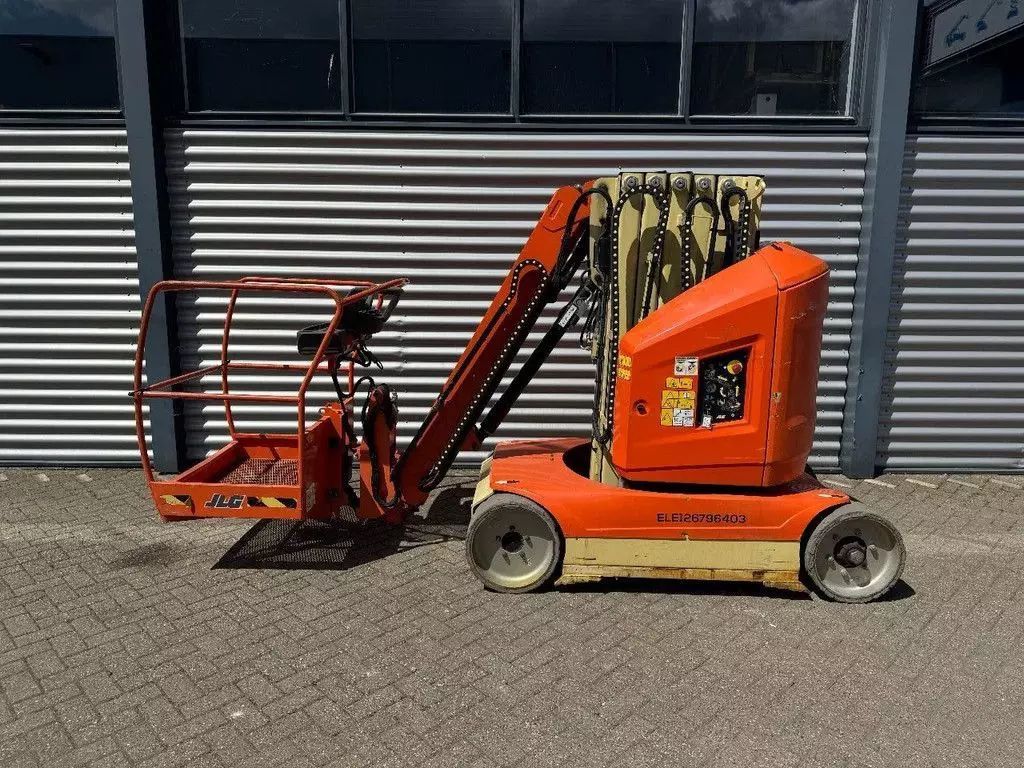 JLG toucan 12e plus hoogwerker masthoogwerker Podest Samobieżny 17 950 €