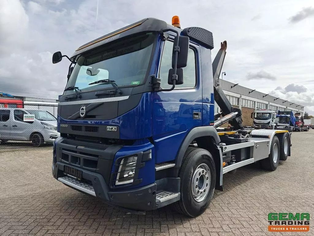VOLVO fmx 420 6x2 euro6 ajk 20t haakarm - 9t vooras - rockinger vangmu Trailer €37,950