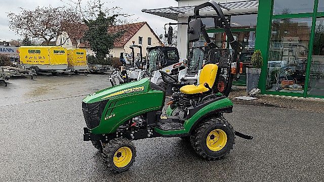 John Deere 1026r Traktor 18 890 €
