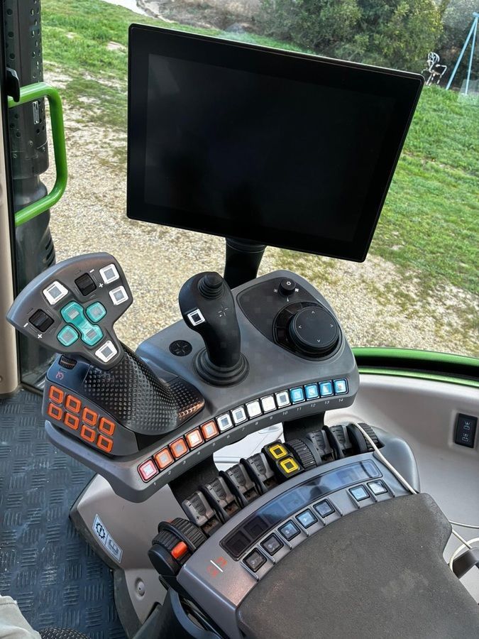 Fendt 516 Vario Traktor 134 000 EUR