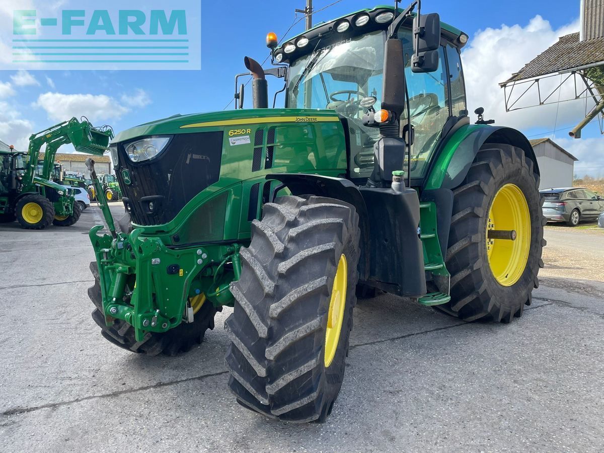 John Deere 6250 R Tractor €135,000