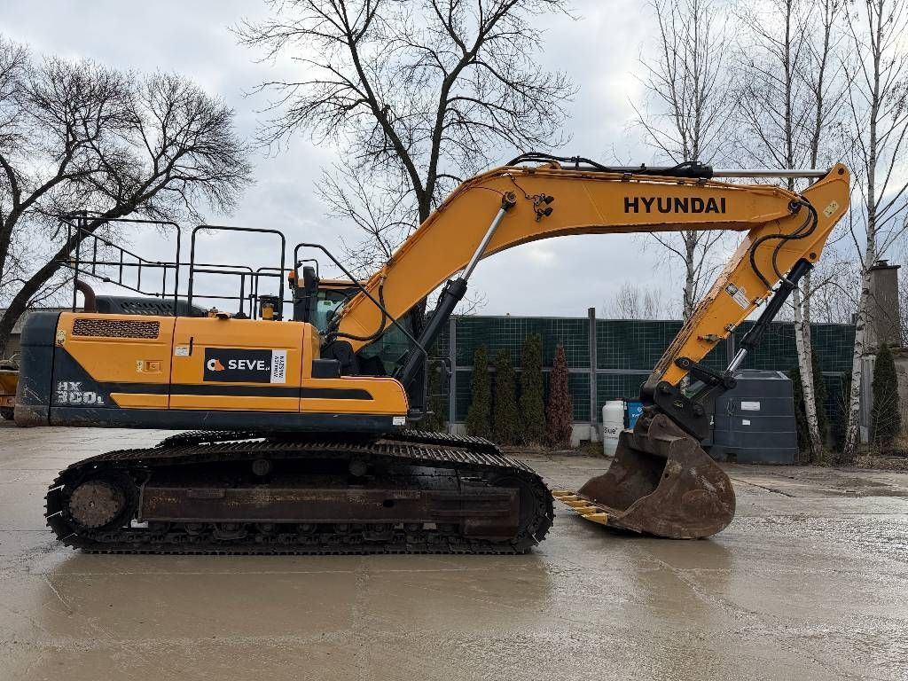 HYUNDAI hx 300 l Crawler excavator €61,083