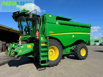 E-FARM: John Deere S 680 i - Combine harvester - id EZ1IRTL - €102,595 - Year of construction: 2012 - Engine hours: 2,414,United Kingdom