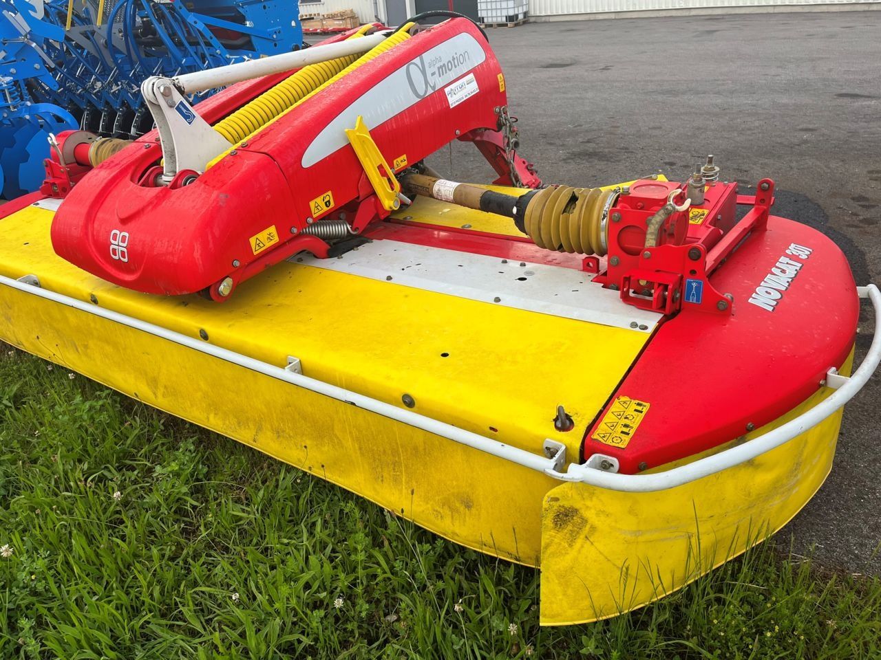 E-FARM: Pöttinger NovaCat 301 Alpha Motion - Mower - id FNXHWKA - €13,800 - Year of construction: 2017 - France