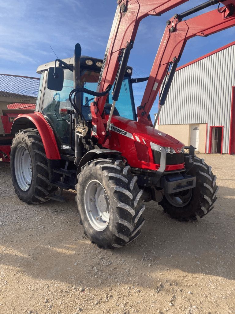 E-FARM: Massey Ferguson 5430 - Traktor - id WPIKALV - 45.000 € - Baujahr: 2012 - Abgelesene Motorstunden: 5.290,Motorleistung (PS): 100,Frankreich