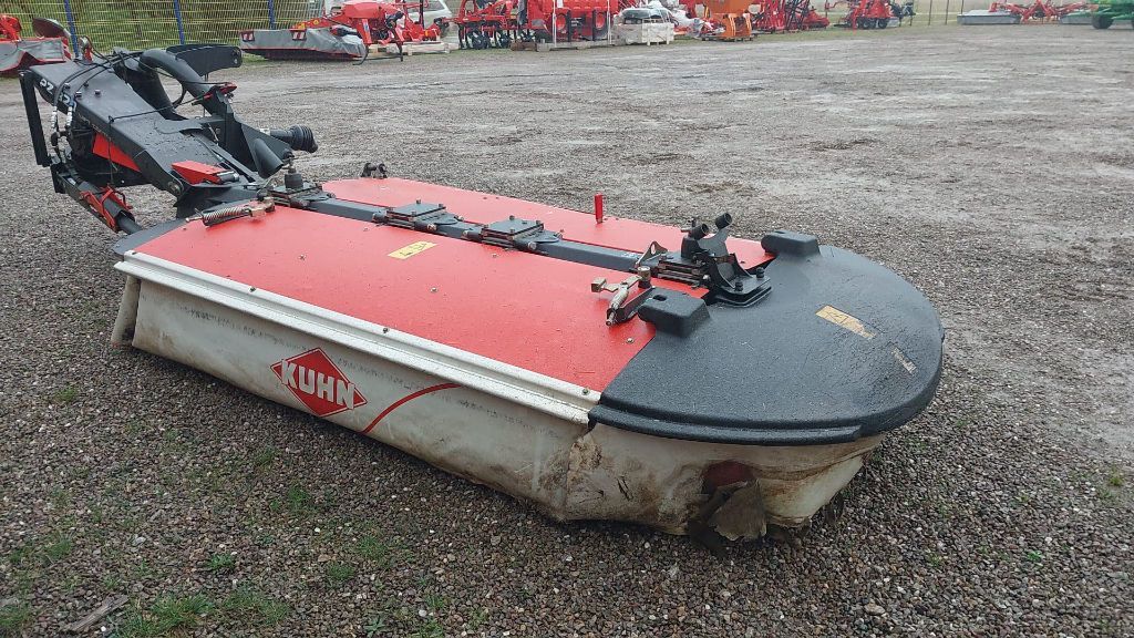 E-FARM: Kuhn PZ 320 - Faucheuse - id TPPC4YT - 6 800 € - Année: 2018 - France