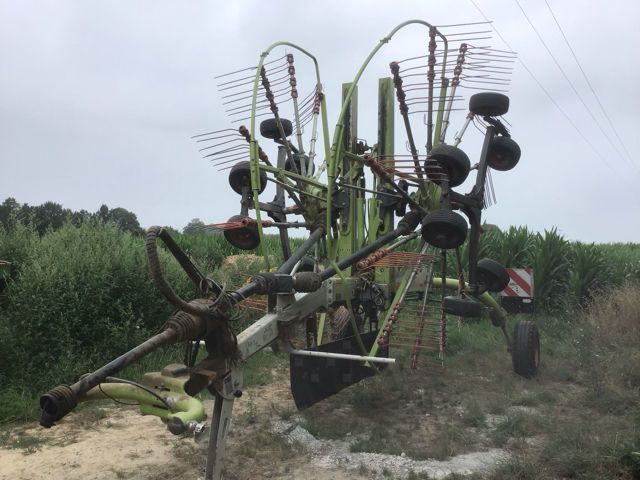 Claas Liner 2800 Tedder €14,900