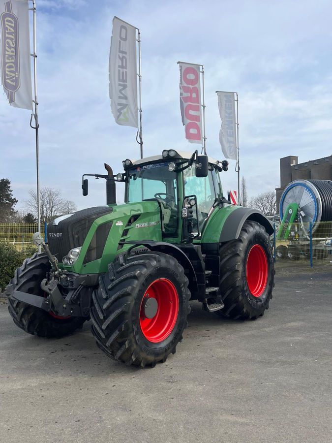 E-FARM: Fendt 826 Vario - Tractor - id NAJGDGY - €87,000 - Year of construction: 2011 - Engine hours: 5,353,France