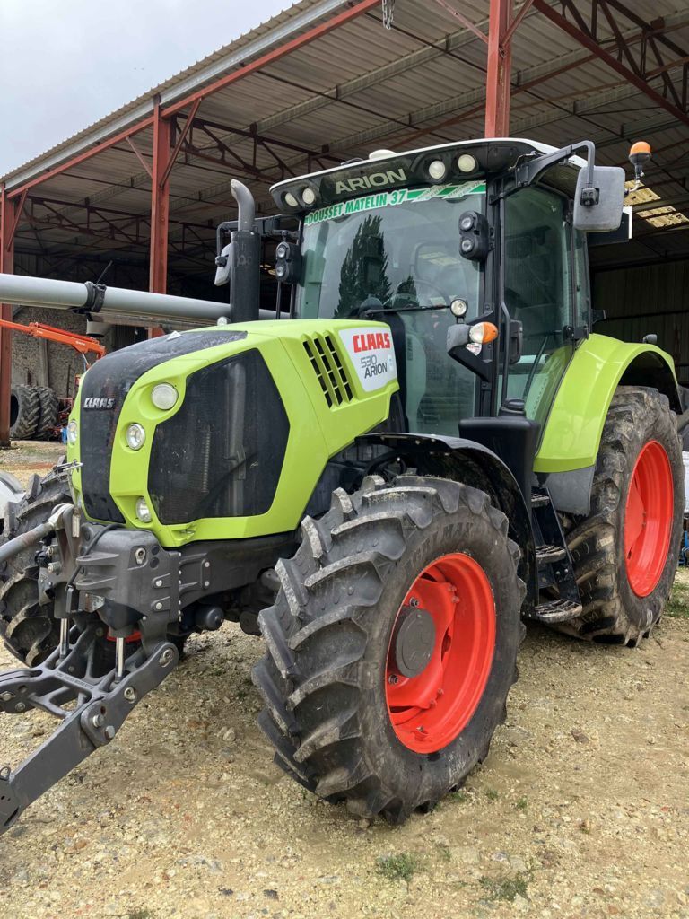 E-FARM: Claas Arion 530 - Traktor - id MIS9WQ1 - 55 999 € - Rok produkcji: 2019 - Motogodziny: 4000,Moc silnika: 135,Francja
