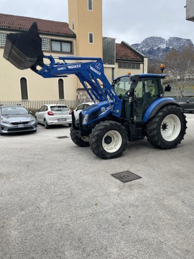 New Holland T5.115 Traktor 53 300 €