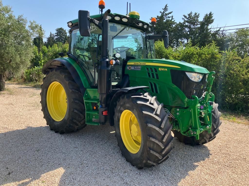 E-FARM: John Deere 6120 R - Tracteur - id QDNNKPP - 89 000 € - Année: 2021 - Lecture du nombre d'heure: 1 948,Puissance du moteur (chevaux): 120,France