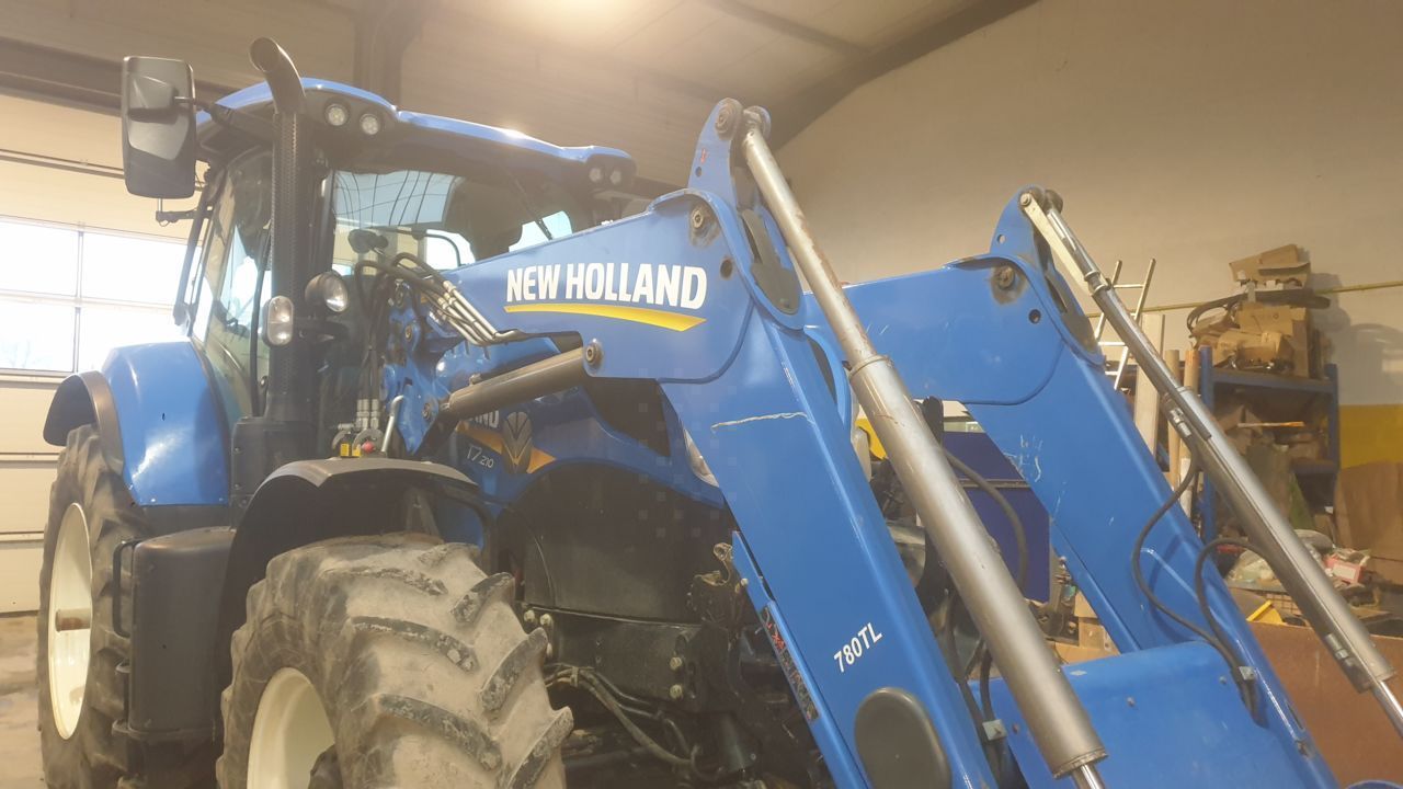 New Holland T7.210 Tractor 87.000 EUR