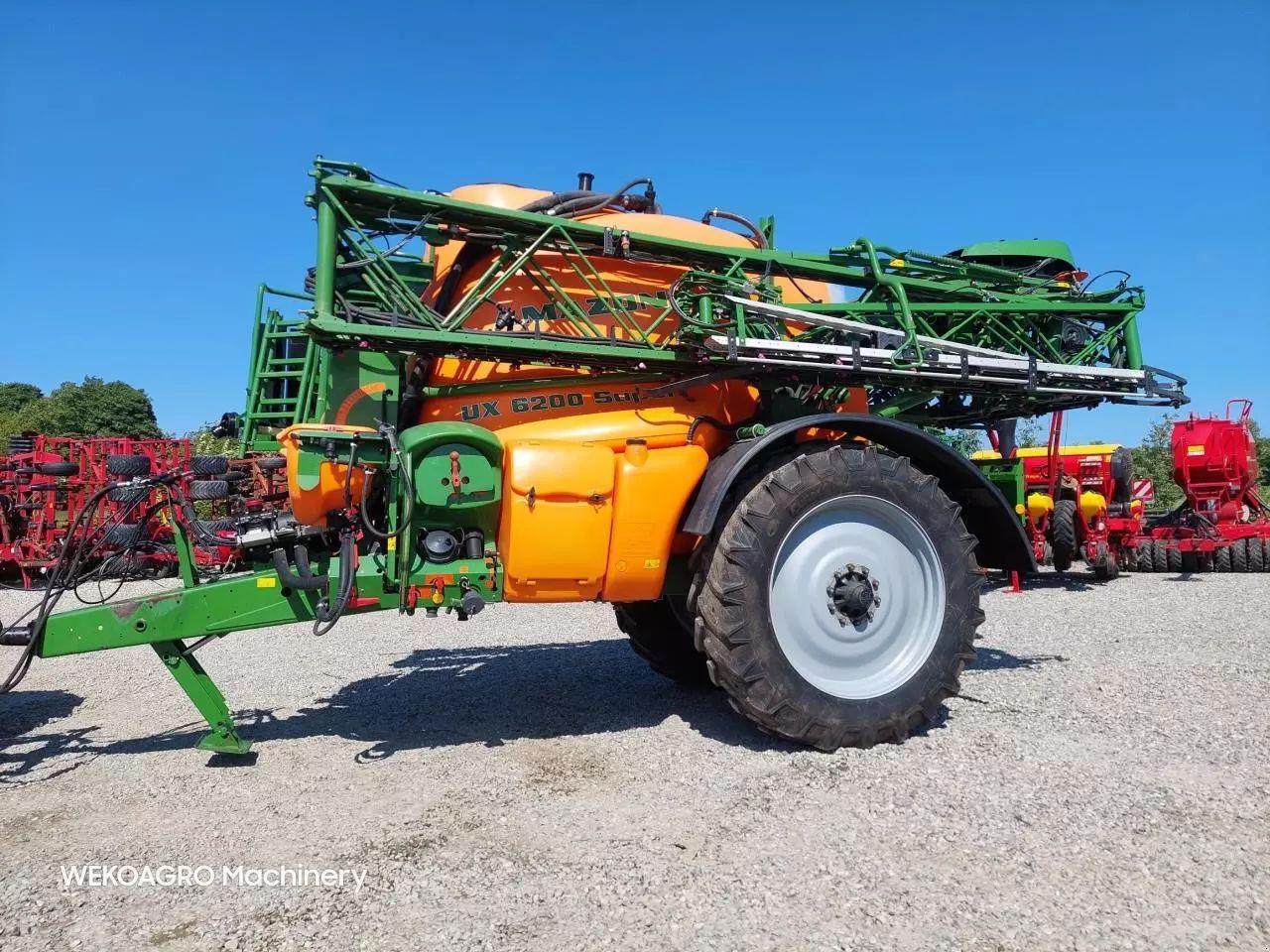 Amazone UX 6200 Super (36) Pulverizador 79.623 €