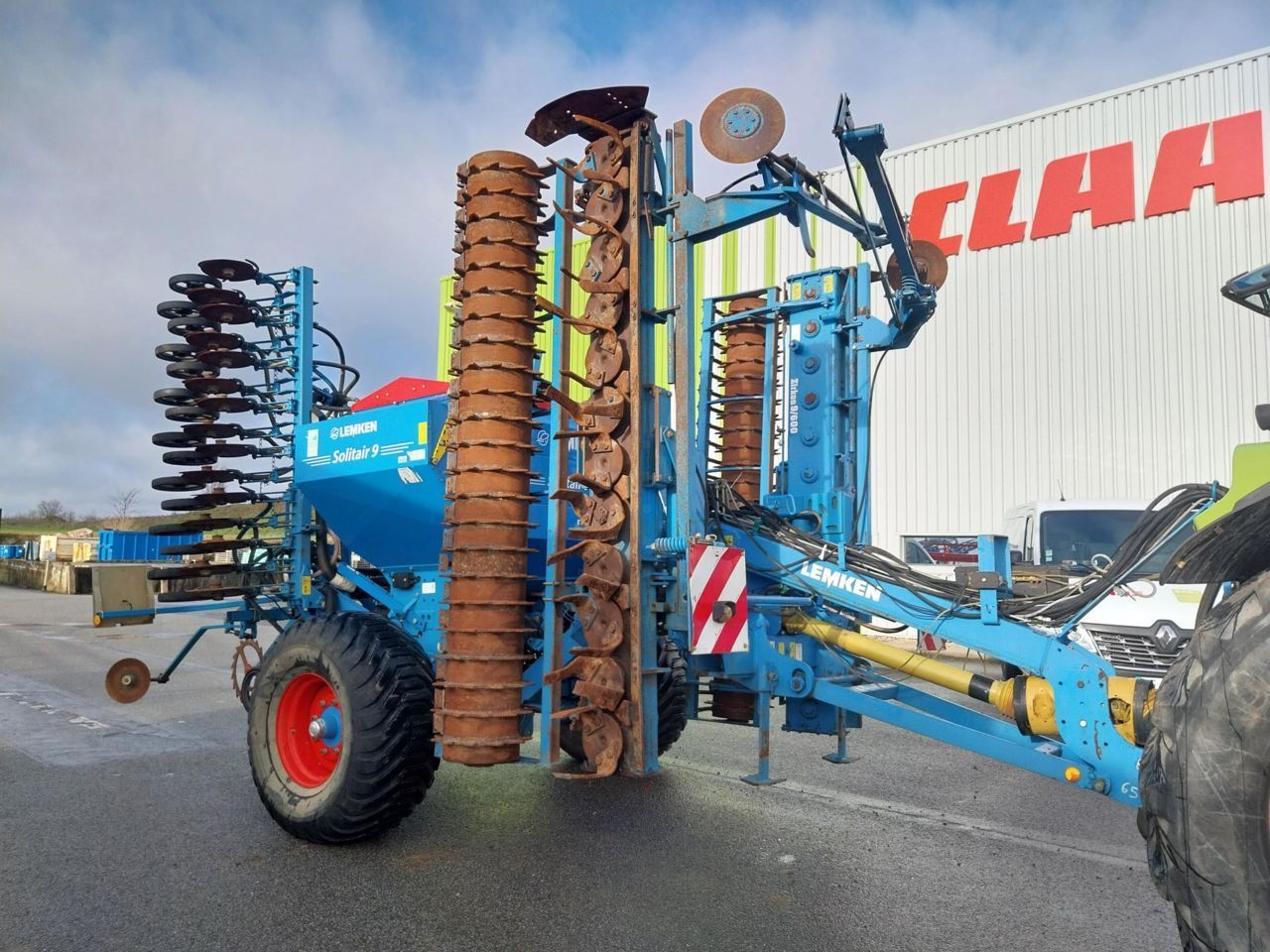 E-FARM: Lemken SOLITAIR 9/600 - Semoir - id NPQXBTV - 35 000 € - Année: 2011 - France