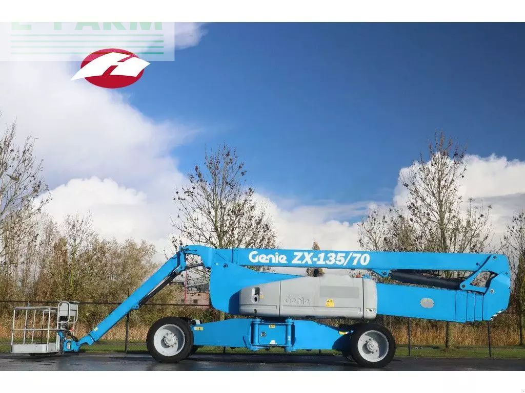 Genie zx-135/70 43 meter 272 kg Platformă autopropulsată 65.750 EUR