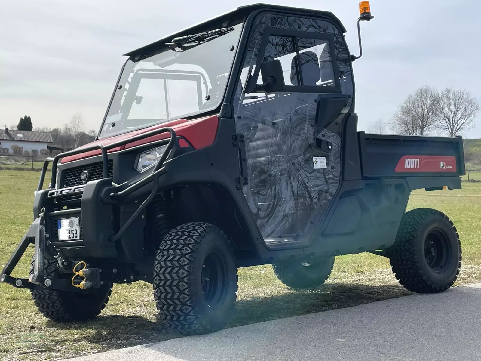 Kioti k 9 2400 Autovehicul 19.900 EUR