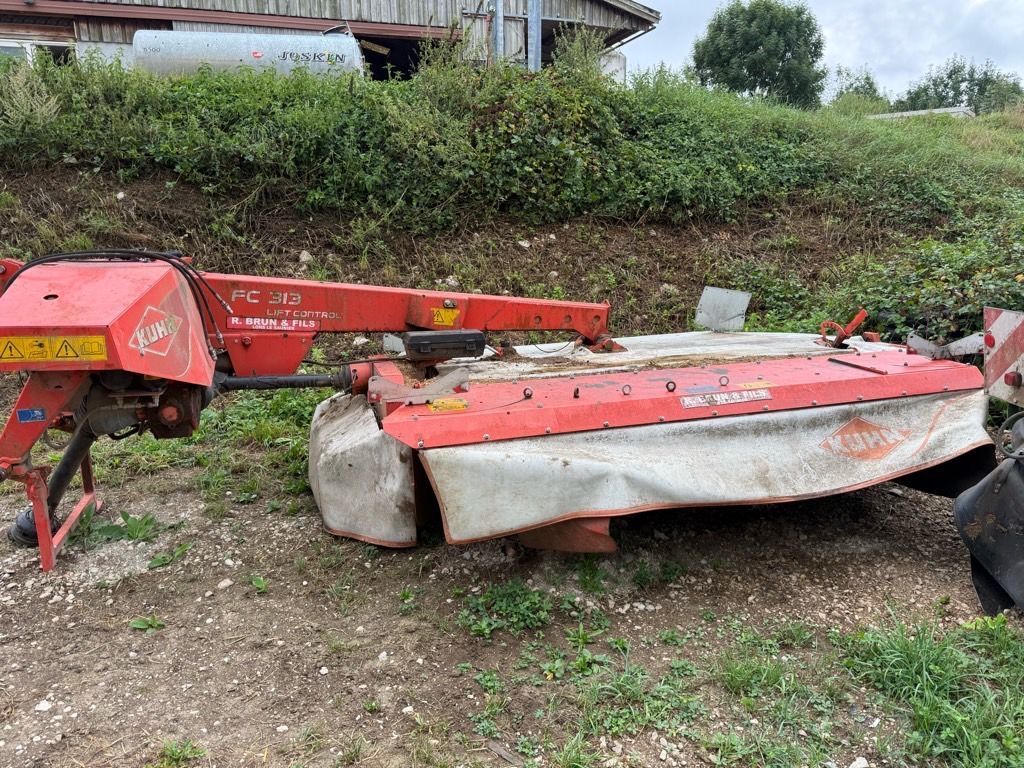 E-FARM: Kuhn fc 313 - Falciatrice - tosaerba - id IPGIF5L - 5.800 € - Anno di costruzione: 2016 - Francia