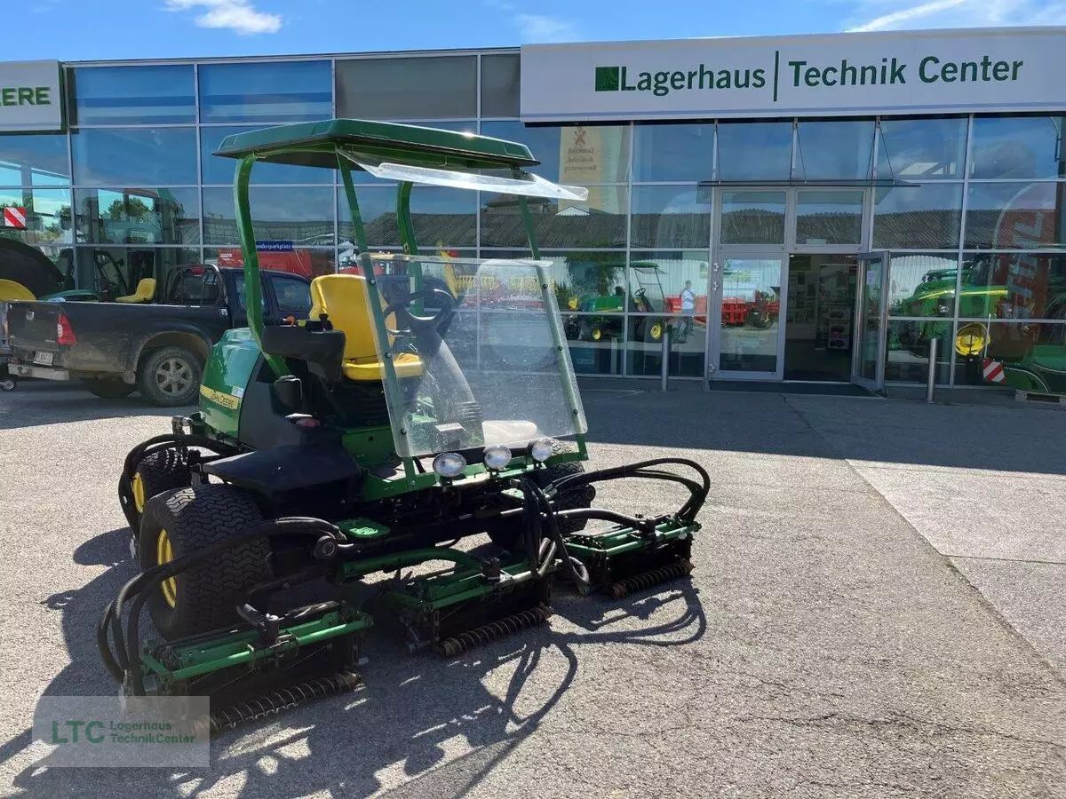 E-FARM: John Deere 8700 - Kommunaltechnik - id JLYJSAY - 13.250 € - Baujahr: 2010 - Österreich