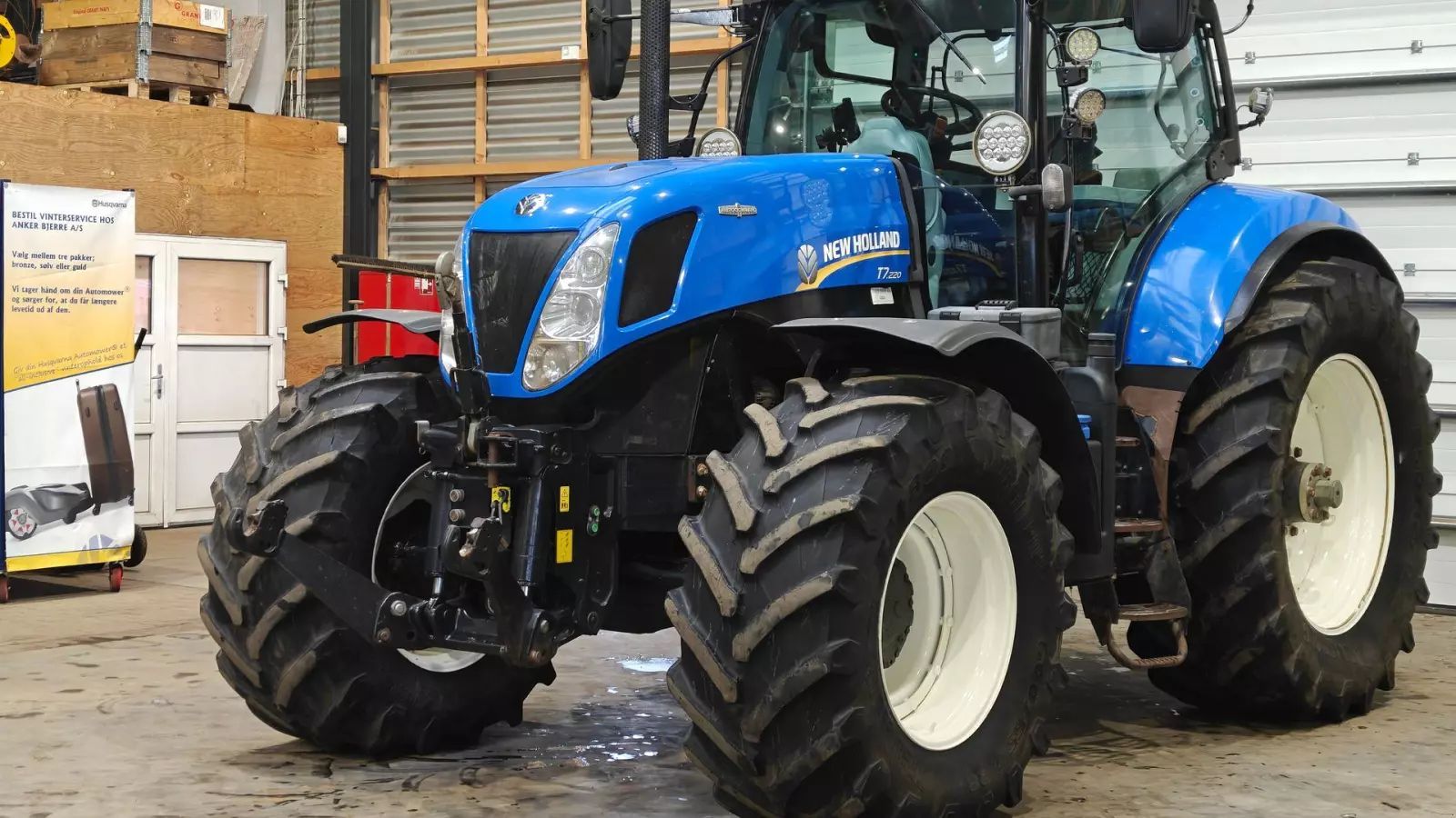 New Holland T7.220 Traktor 59 559 €