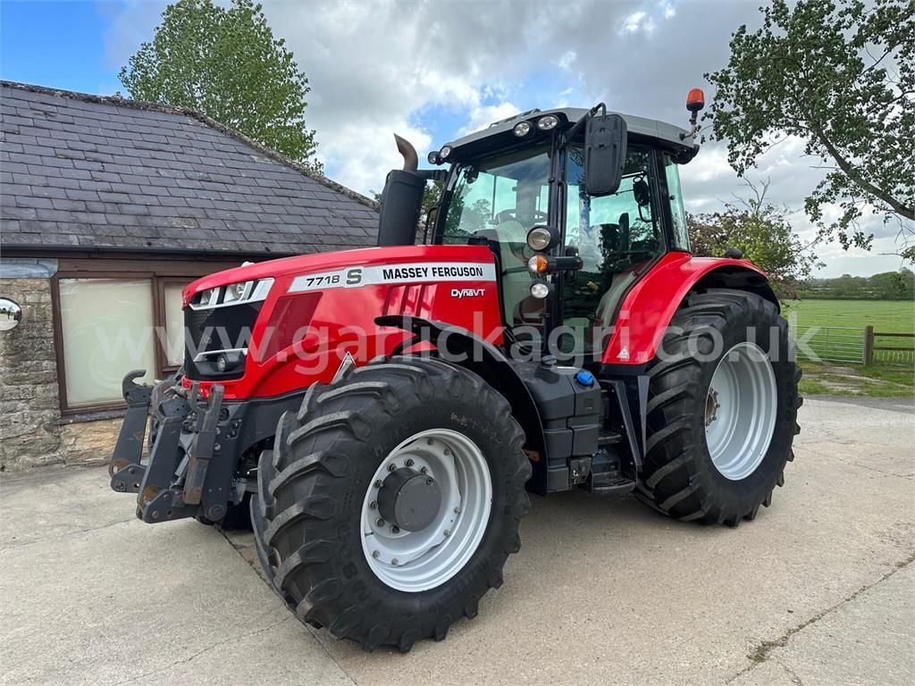 Massey Ferguson 7718 S Traktor 62 296 €