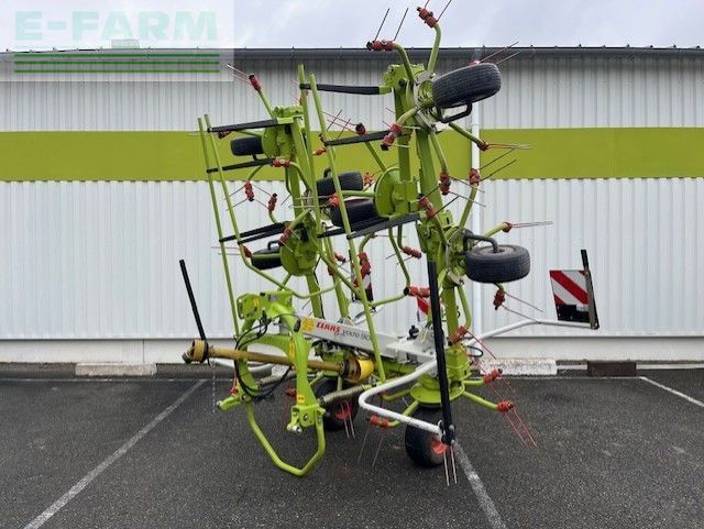 Claas Volto 900 Tedder €12,000