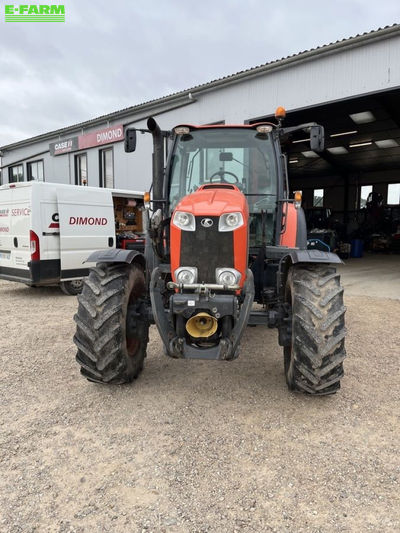 E-FARM: Kubota M135GX - Τρακτέρ - id NHMLNBR - 50.000 € - Χρονία: 2016 - Μετρητής ωρών: 3.800,Ισχύς κινητήρα: 135,Γαλλία