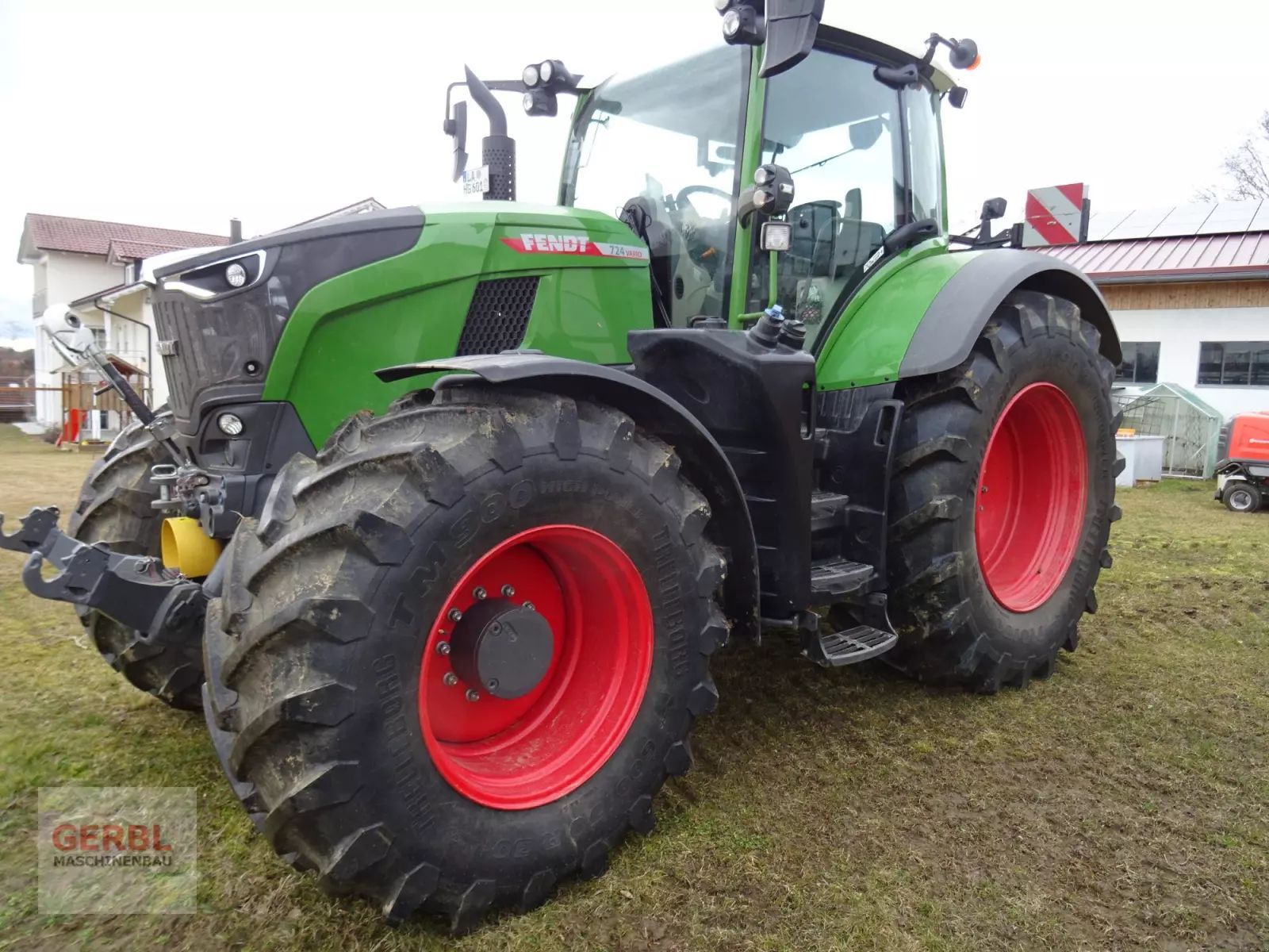 Fendt 724 Vario Power Plus Tractor €215,000