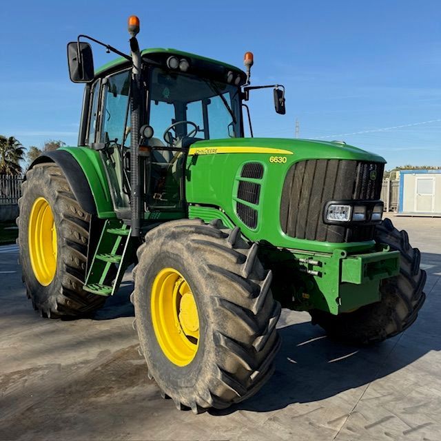 John Deere 6630 Trattore 45.000 €
