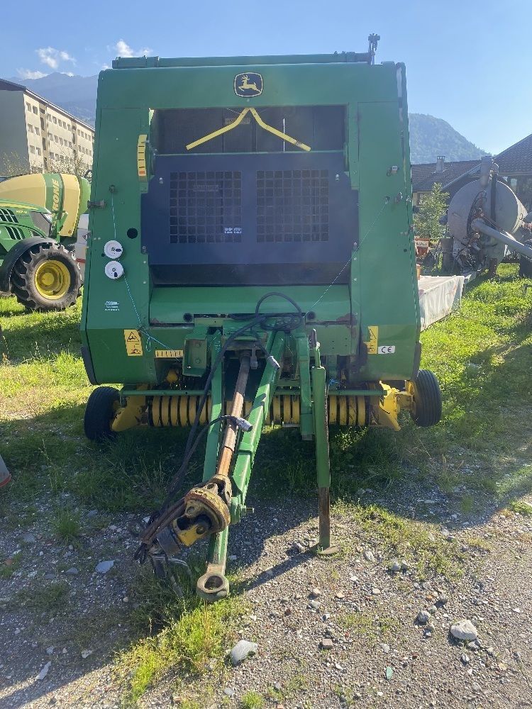 John Deere 582 Bálázó 5400 EUR
