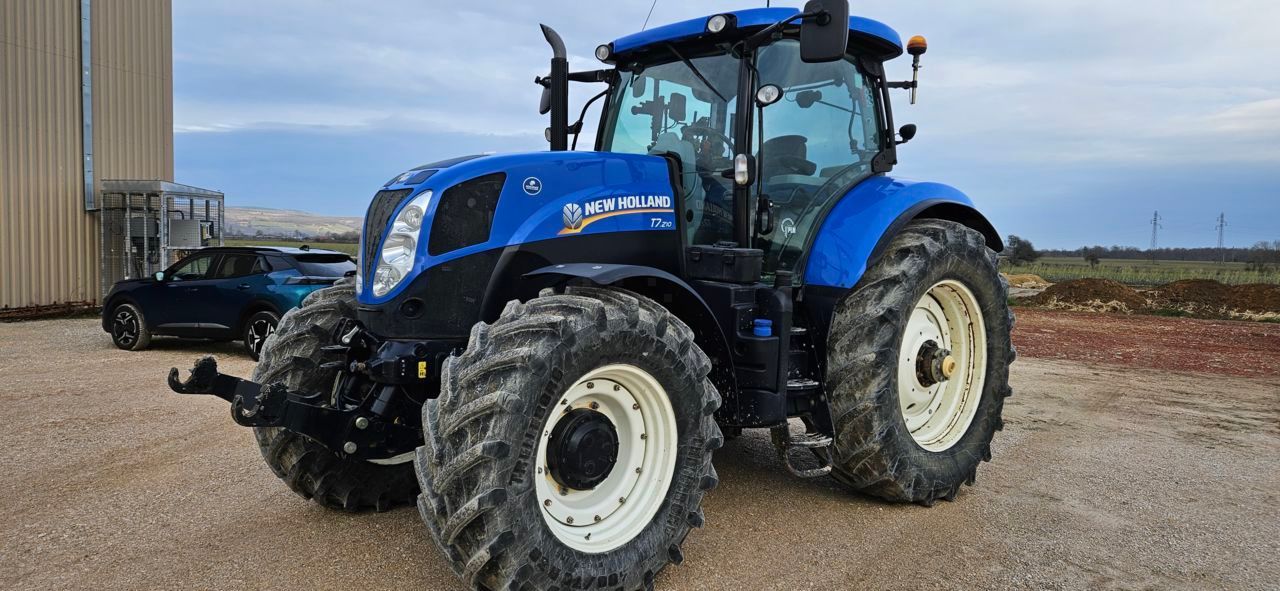 New Holland T7.210 Traktor 45.000 €