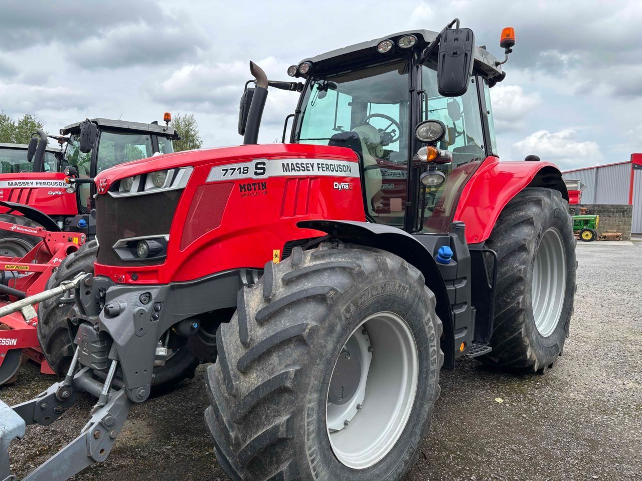 Massey Ferguson 7718 S Traktor 77 000 €
