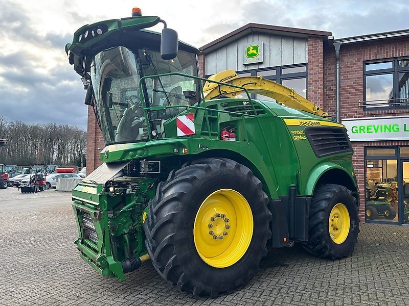 John Deere 9700 Self propelled forage harvester €179,500