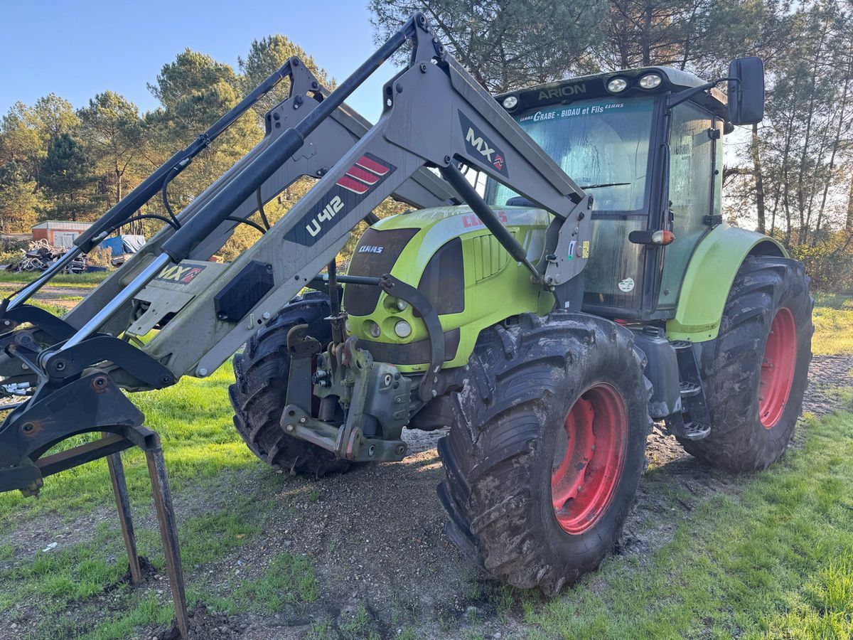 E-FARM: Claas Arion 620 CIS - Tractor - id SI9EDSB - 32.000 EUR - Anul: 2009 - Citeste ore: 6.200,Franța