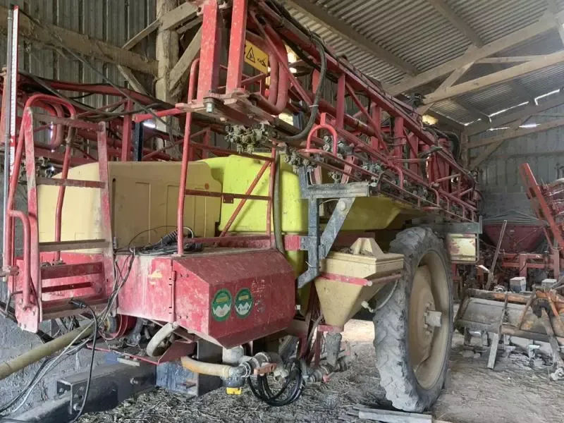 E-FARM: Vicon manager ls 2504 - Pulvérisateur - id DX9LPIW - 5 000 € - Année: 1998 - France