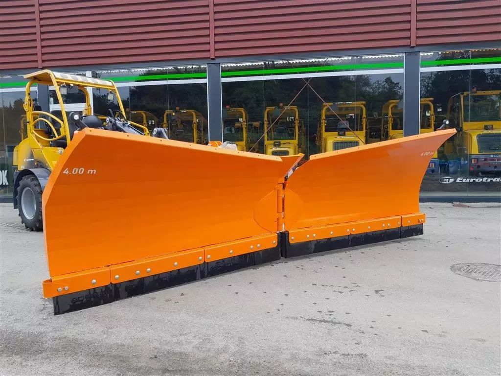 Intertech 4 meters v plov Municipal equipment €6,690