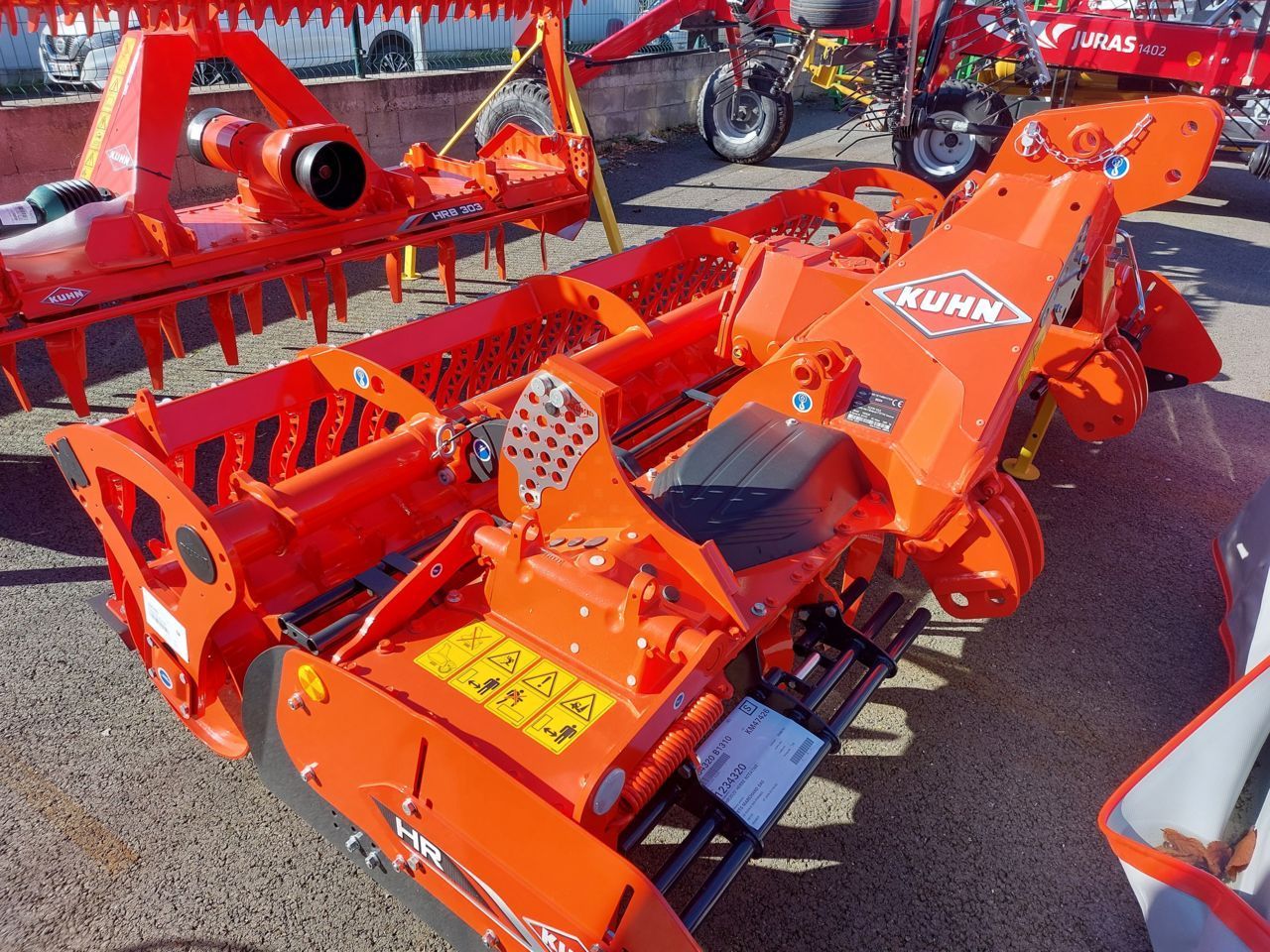 E-FARM: Kuhn HR 3020 - Rastra eléctrica - id QACYFAN - 15.500 € - Año: 2024 - Francia