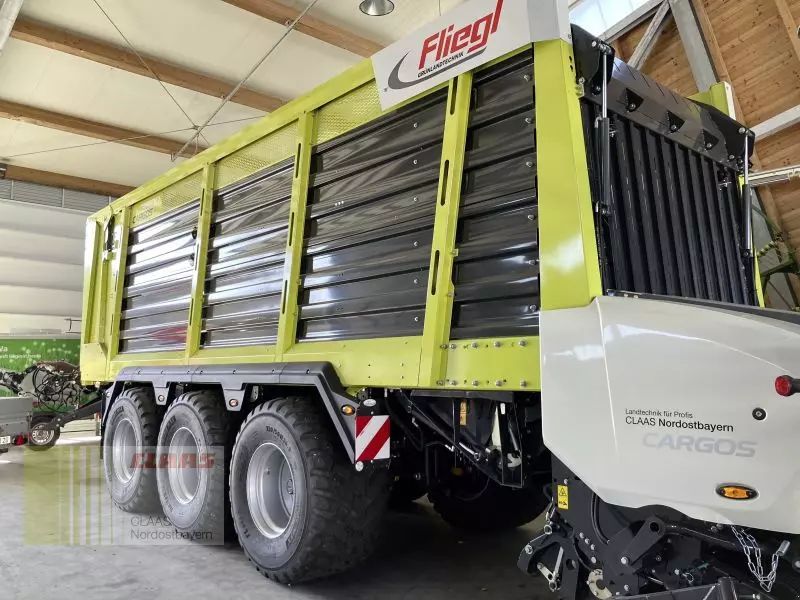 E-FARM: Fliegl cargos 8500 tridem *isobus* - Remorque - id RR5TBGA - 119 900 € - Année: 2024 - Allemagne