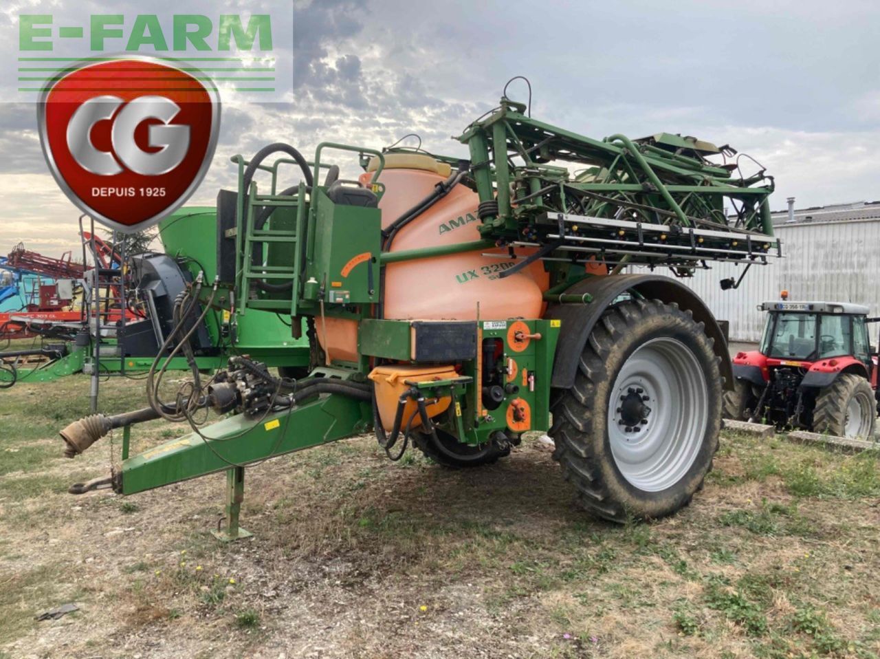 E-FARM: Amazone ux 3200 special - Permetezőgép - id YZYZJ8S - 33 900 EUR - Gyártási év: 2009 - Franciaország